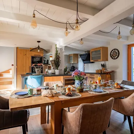 Chez Maidi-balneo, Cheminee, Proche Vosges Du Nord Vakantiehuis *